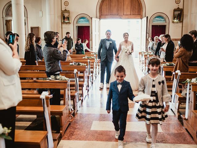 Il matrimonio di Matteo e Agnese a Castello di Godego, Treviso 26