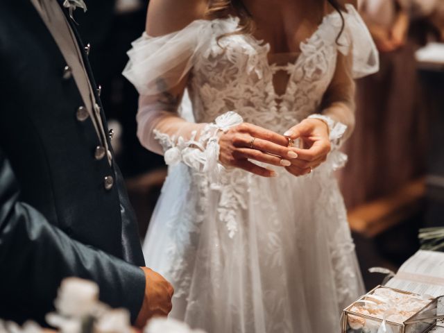 Il matrimonio di Michele  e Alice  a Bergamo, Bergamo 25