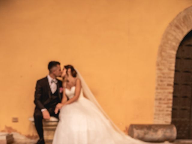 Il matrimonio di Manuel Muratori e Valentina Olivieri a Gradara, Pesaro - Urbino 10