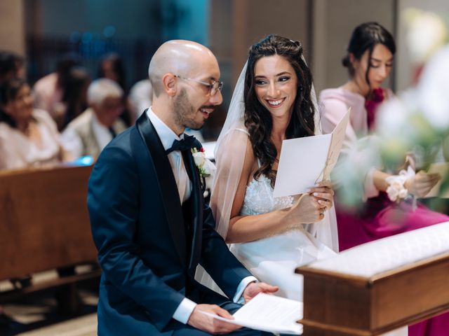 Il matrimonio di Davide e Chiara a Porto Ceresio, Varese 42