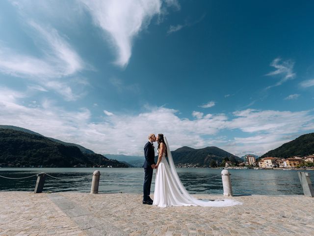 Il matrimonio di Davide e Chiara a Porto Ceresio, Varese 56