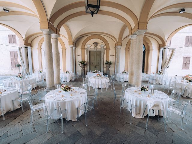 Il matrimonio di Davide e Chiara a Porto Ceresio, Varese 63