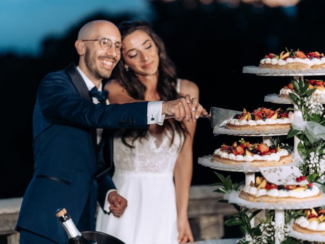 Il matrimonio di Davide e Chiara a Porto Ceresio, Varese 91