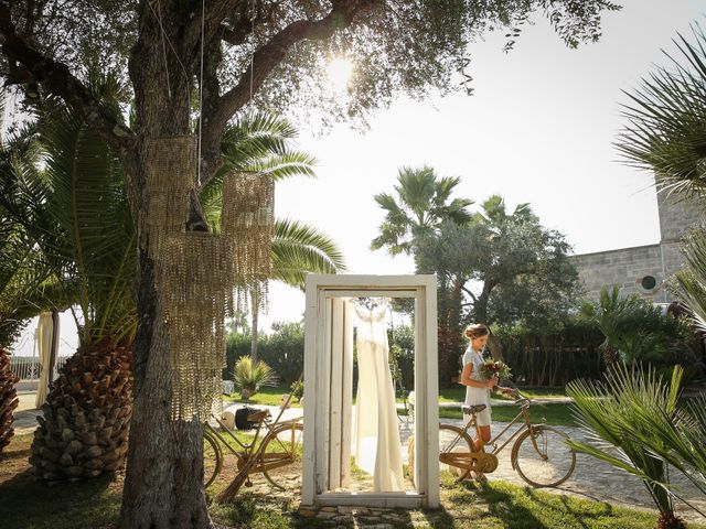 Il matrimonio di Nicola e Chiara a Torre Santa Susanna, Brindisi 7