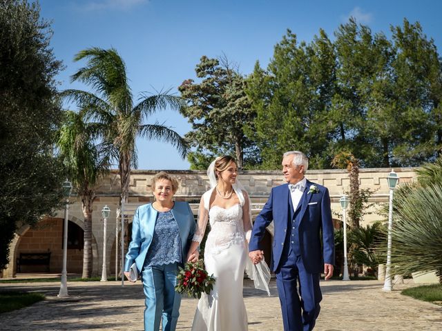 Il matrimonio di Nicola e Chiara a Torre Santa Susanna, Brindisi 8