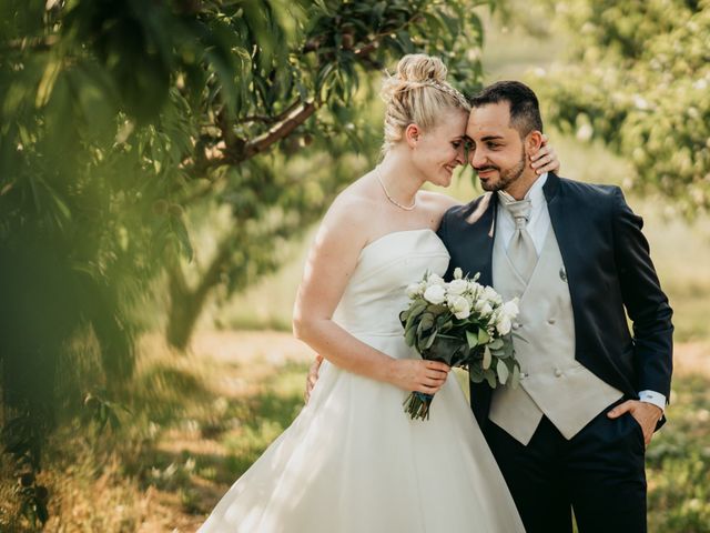 Il matrimonio di Tiziano e Marta a Corneliano d&apos;Alba, Cuneo 26