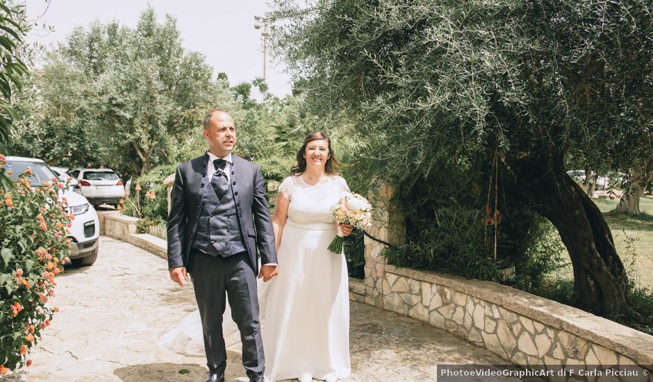 Il matrimonio di Massimo e Valeria a Capoterra, Cagliari