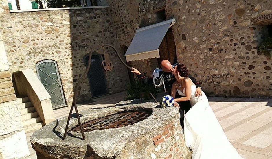 Il matrimonio di Andrea  e Consuelo  a Cavaion Veronese, Verona