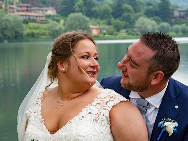 Il matrimonio di Angelo  e Marta  a Pian Camuno, Brescia 9