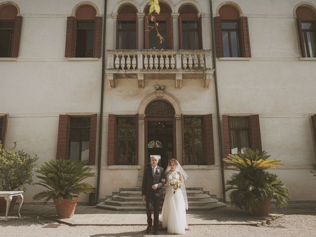 Il matrimonio di Luca e Ilaria a Vigonovo, Venezia 47