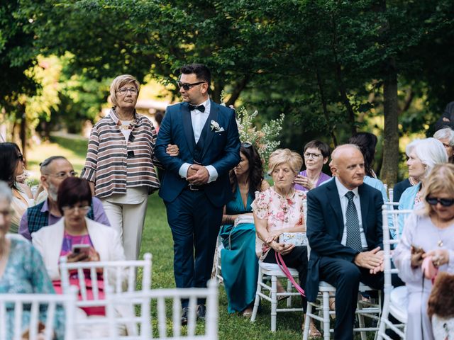 Il matrimonio di Massimiliano e Valentina a Clivio, Varese 29