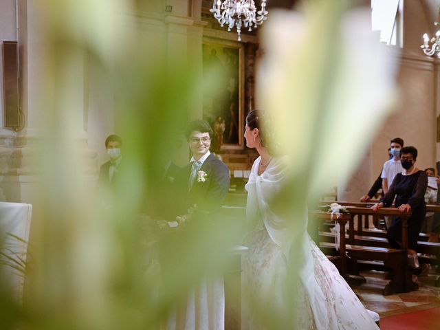 Il matrimonio di Diego e Silvia a Desenzano del Garda, Brescia 32