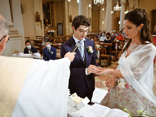 Il matrimonio di Diego e Silvia a Desenzano del Garda, Brescia 35