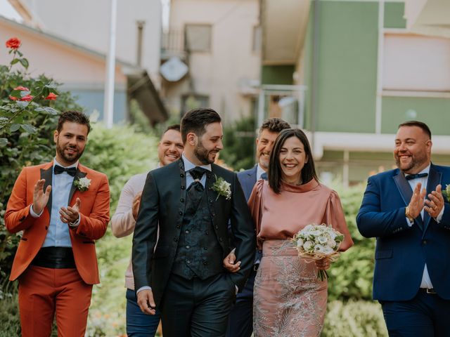 Il matrimonio di Emanuela e Alessandro a Luco dei Marsi, L'Aquila 11