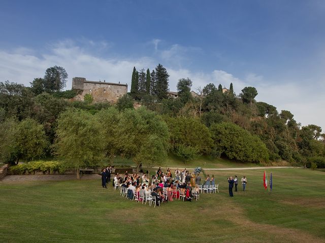 Il matrimonio di Albert e Dafne a Fiumicino, Roma 33