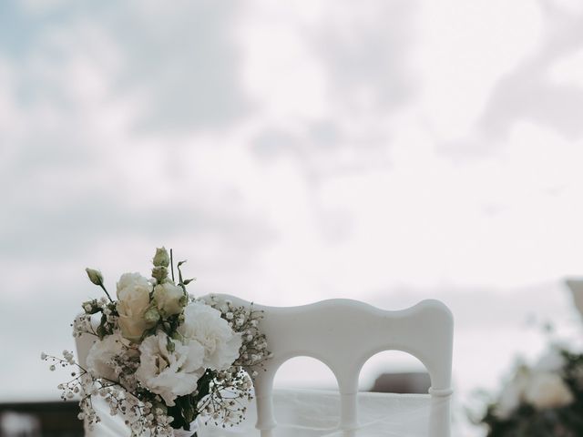 Il matrimonio di Robin e Chrissa a Livorno, Livorno 23