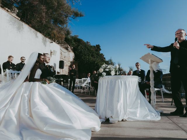 Il matrimonio di Robin e Chrissa a Livorno, Livorno 44