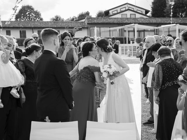 Il matrimonio di Andrea e Ilaria a Salvirola, Cremona 12
