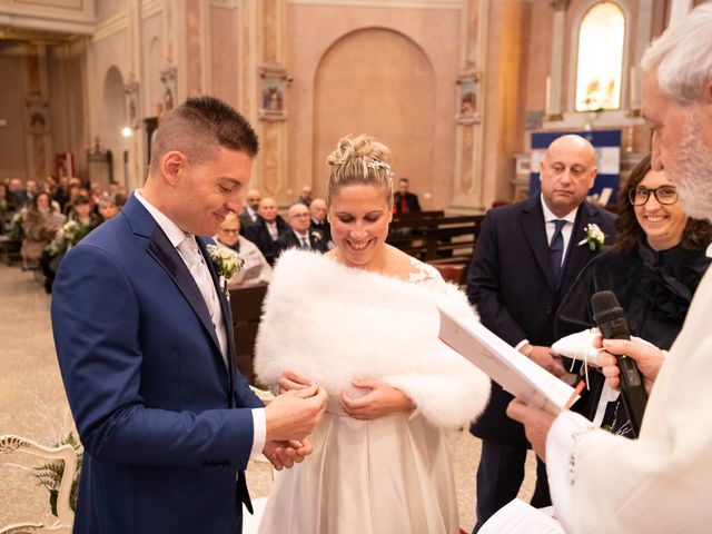 Il matrimonio di Mattia e Silvia a Brenna, Como 12