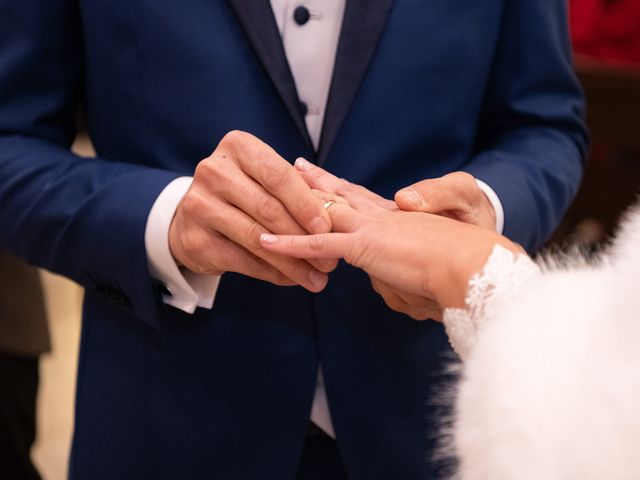 Il matrimonio di Mattia e Silvia a Brenna, Como 13
