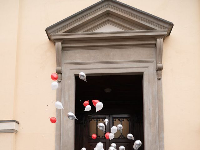 Il matrimonio di Mattia e Silvia a Brenna, Como 16