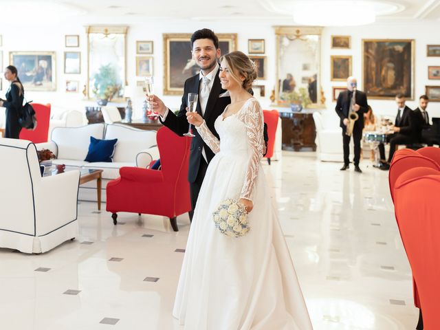 Il matrimonio di Raffaella e Antonio a Sorrento, Napoli 21