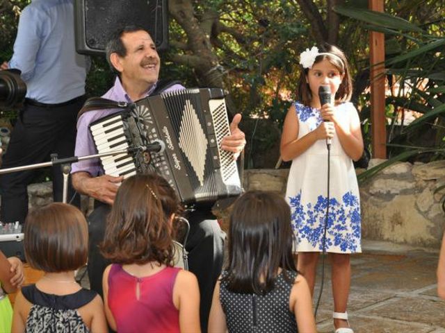 Il matrimonio di Maria Giovanna e Renato Cristian a Seneghe, Oristano 32