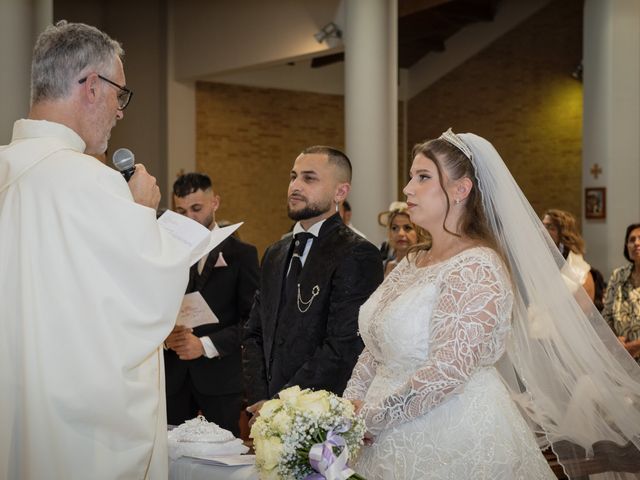 Il matrimonio di Serxhio e Cristina a Morrovalle, Macerata 42