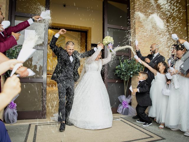 Il matrimonio di Serxhio e Cristina a Morrovalle, Macerata 57