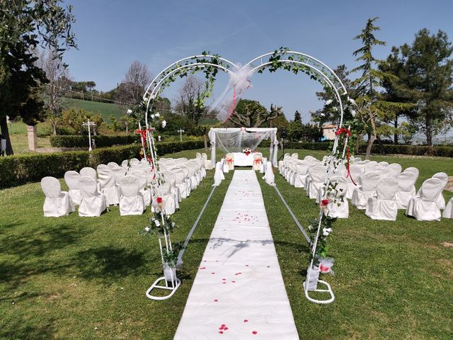 Il matrimonio di Fabio e Sabrina a Monterado, Ancona 20