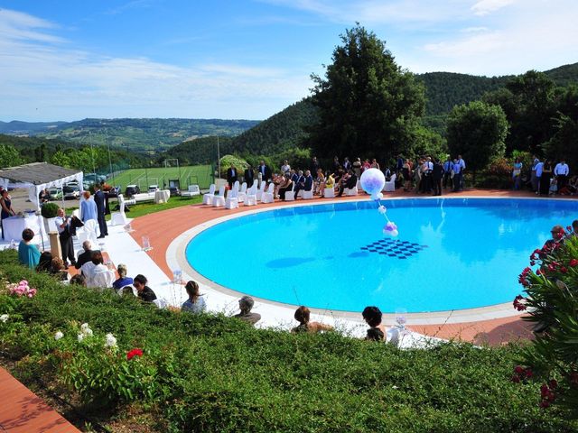 Il matrimonio di Francesco e Alessandra a Casale Marittimo, Pisa 17