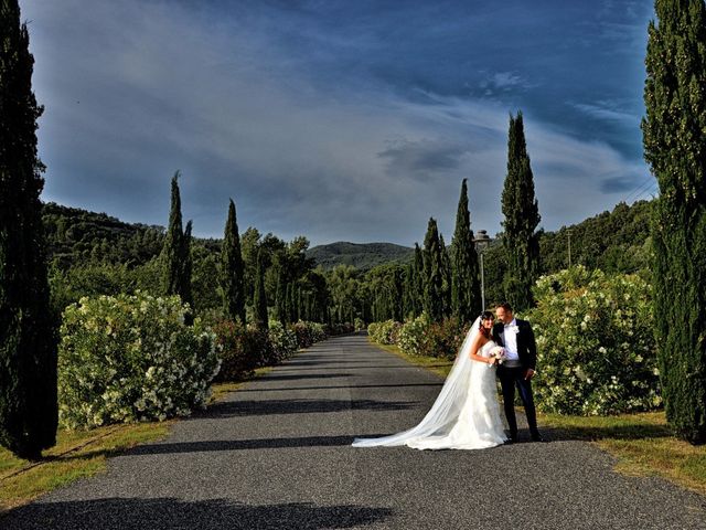 Il matrimonio di Francesco e Alessandra a Casale Marittimo, Pisa 51