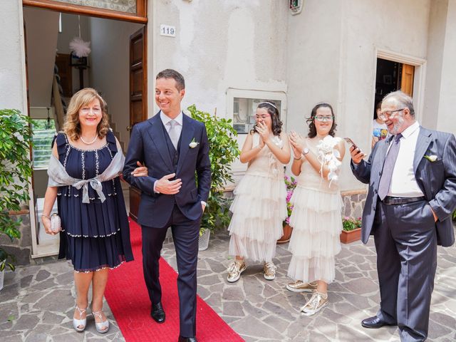 Il matrimonio di Angela e Silvio a Capaccio Paestum, Salerno 10