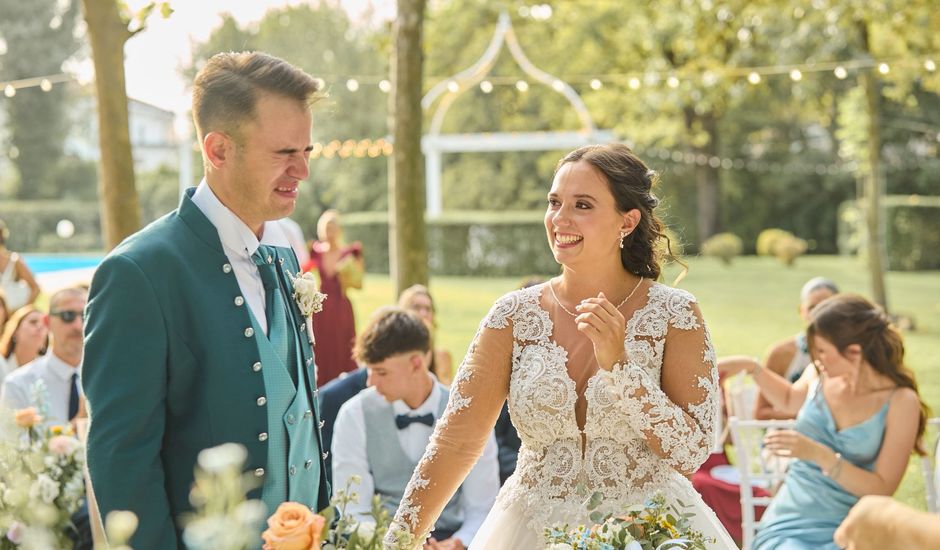 Il matrimonio di Denis e Sara a Camposanto, Modena