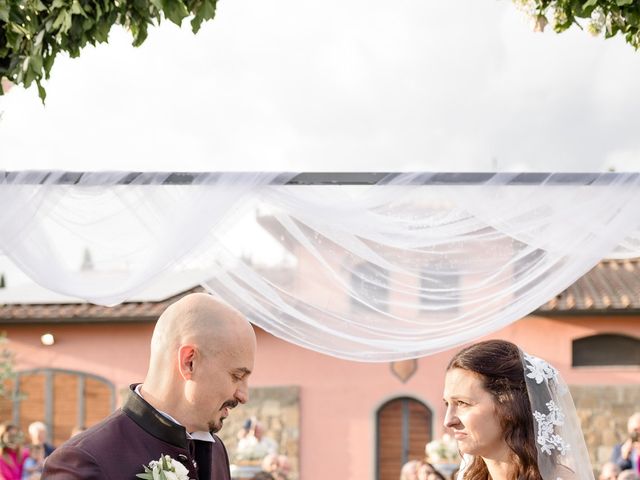 Il matrimonio di Gabriele e Barbara a Greve in Chianti, Firenze 17