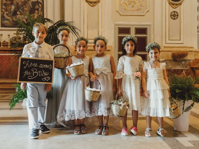 Il matrimonio di Lucia e Giuseppe a Calatafimi-Segesta, Trapani 16