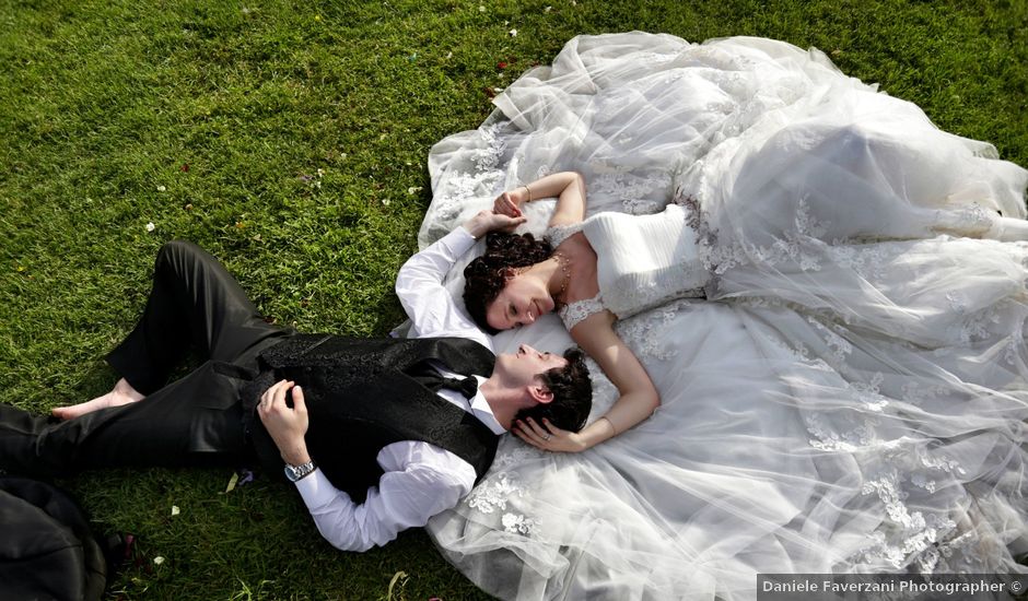 Il matrimonio di Davide e Elena a Gropello Cairoli, Pavia