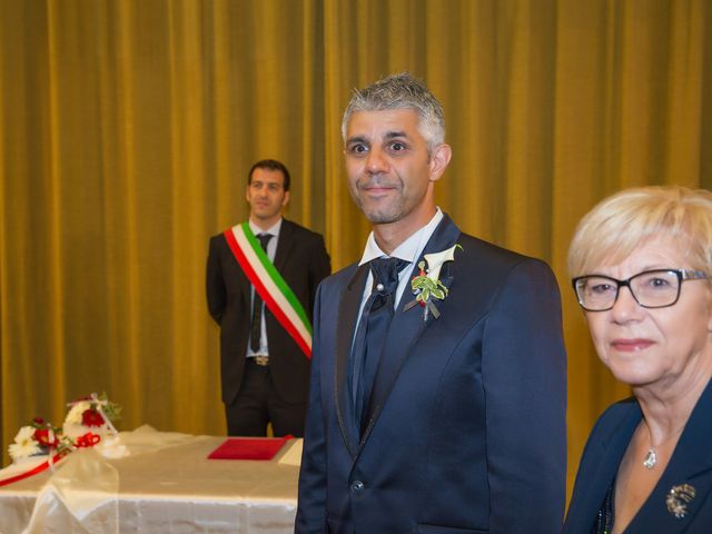 Il matrimonio di Riccardo e Chiara a Brisighella, Ravenna 22