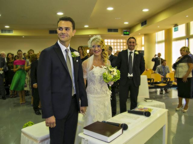 Il matrimonio di Emanuele e Tonya a San Benedetto del Tronto, Ascoli Piceno 22