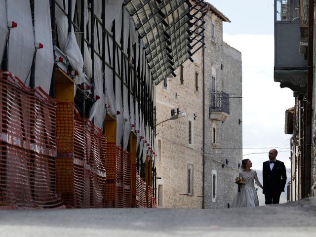 Il matrimonio di Marco e Simonetta a Castel del Monte, L&apos;Aquila 17