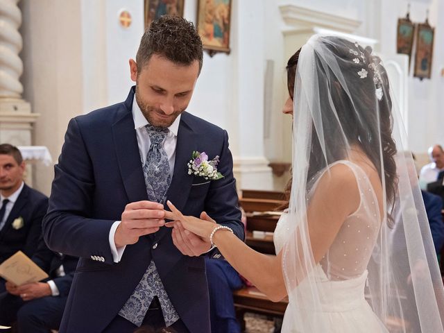 Il matrimonio di Gianluca e Elisa a Ponzano Veneto, Treviso 30