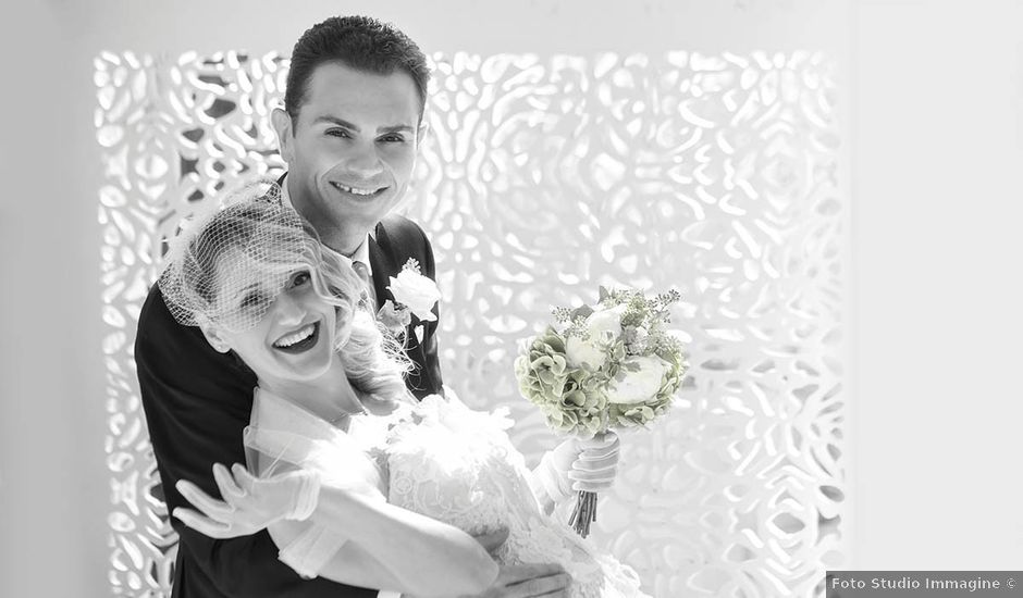 Il matrimonio di Emanuele e Tonya a San Benedetto del Tronto, Ascoli Piceno