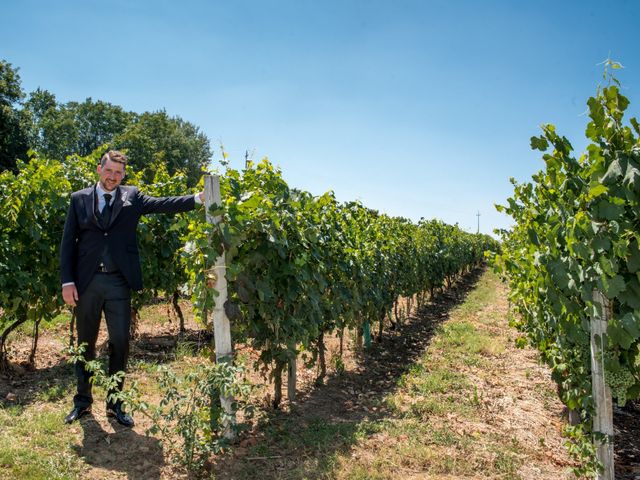 Il matrimonio di Paolo e Cristina a Castel Boglione, Asti 24