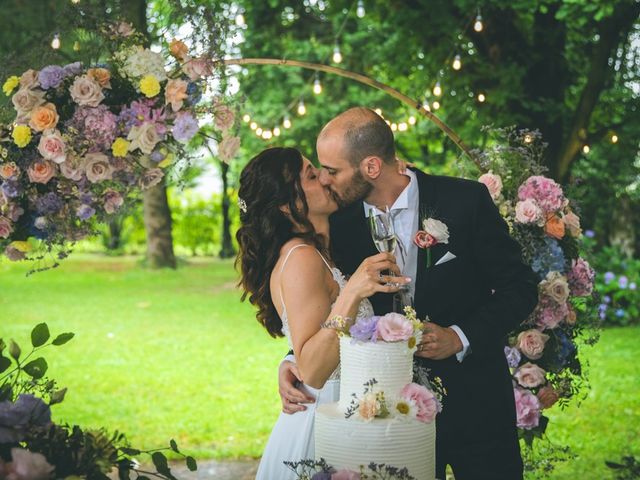 Il matrimonio di Vincenzo e Mariagrazia a Vimercate, Monza e Brianza 193
