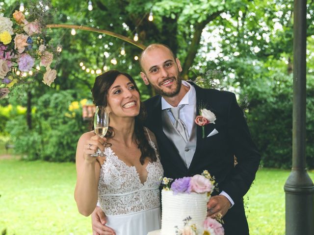 Il matrimonio di Vincenzo e Mariagrazia a Vimercate, Monza e Brianza 196