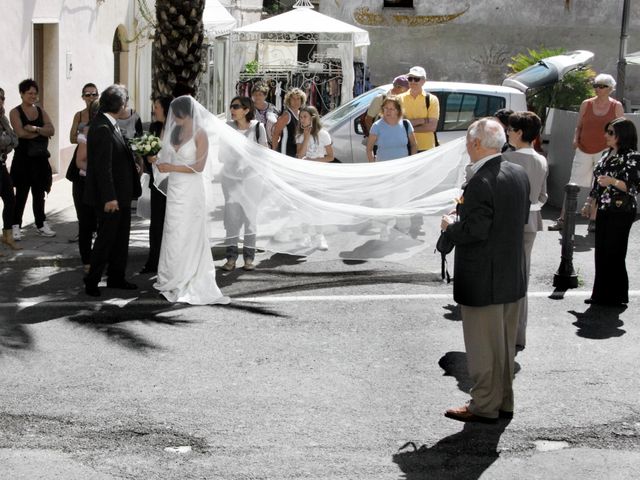 Il matrimonio di Andrea e Veronica a San Teodoro, Sassari 14