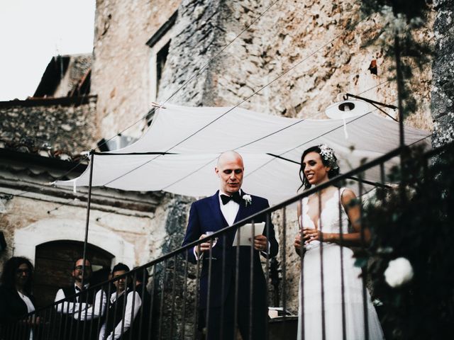 Il matrimonio di David e Alessia a Santo Stefano di Sessanio, L&apos;Aquila 29