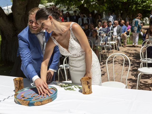 Il matrimonio di Robert e Giulia a Serra de&apos; Conti, Ancona 46