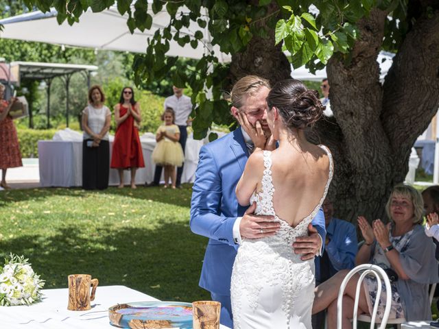 Il matrimonio di Robert e Giulia a Serra de&apos; Conti, Ancona 55