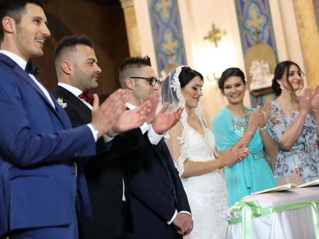 Il matrimonio di Cristian e Anna Maria a Strongoli, Crotone 32